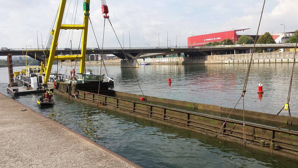péniche hors eau 3