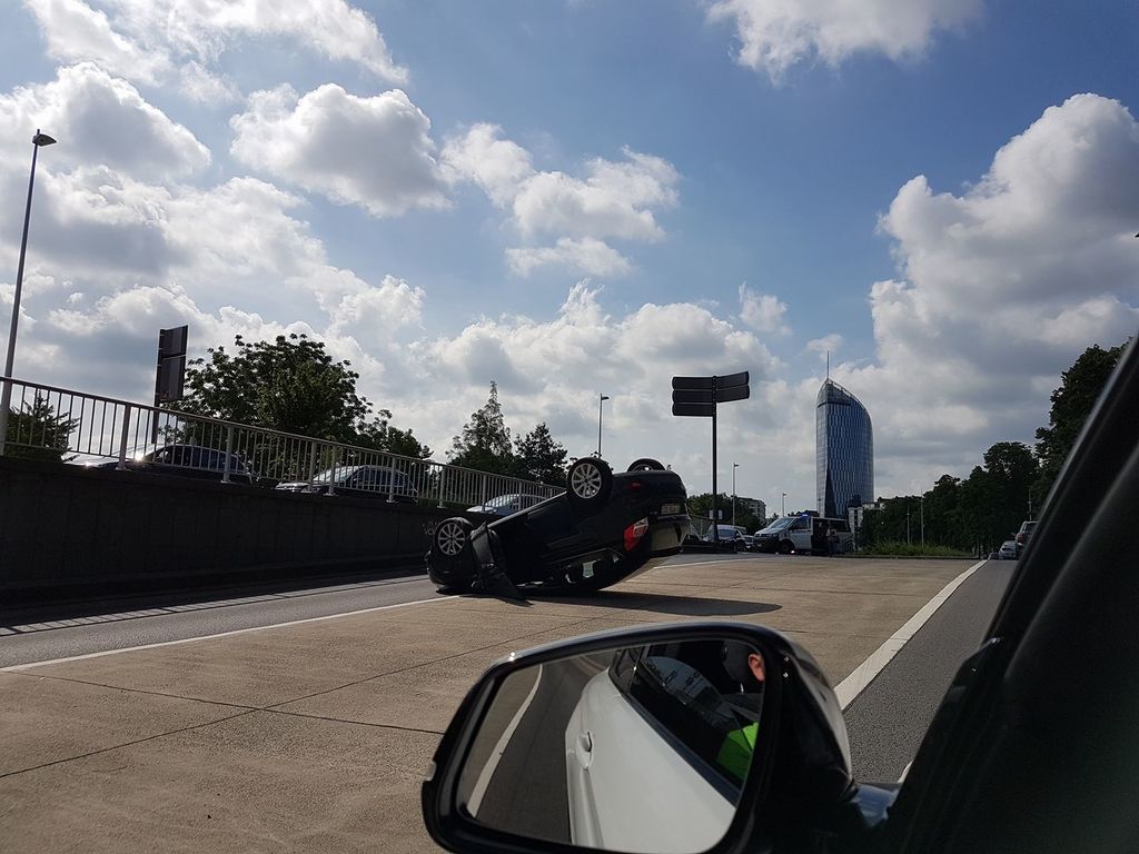 voiture toit trémie